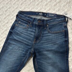 Hollister Men's Skinny Jeans - Dark Blue